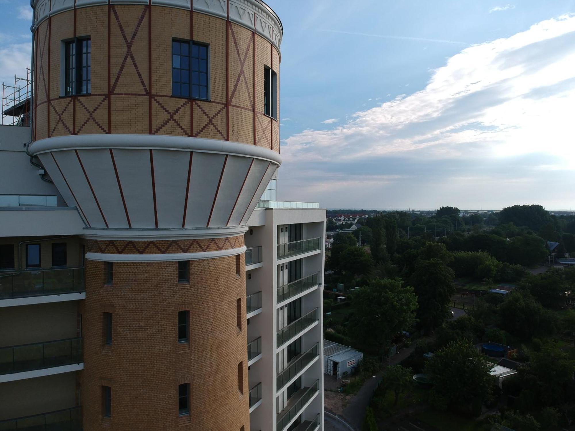 Exklusives Wohnen Im Historischen Wasserturm Dem Highlight Von Delitzsch We104 Exterior foto